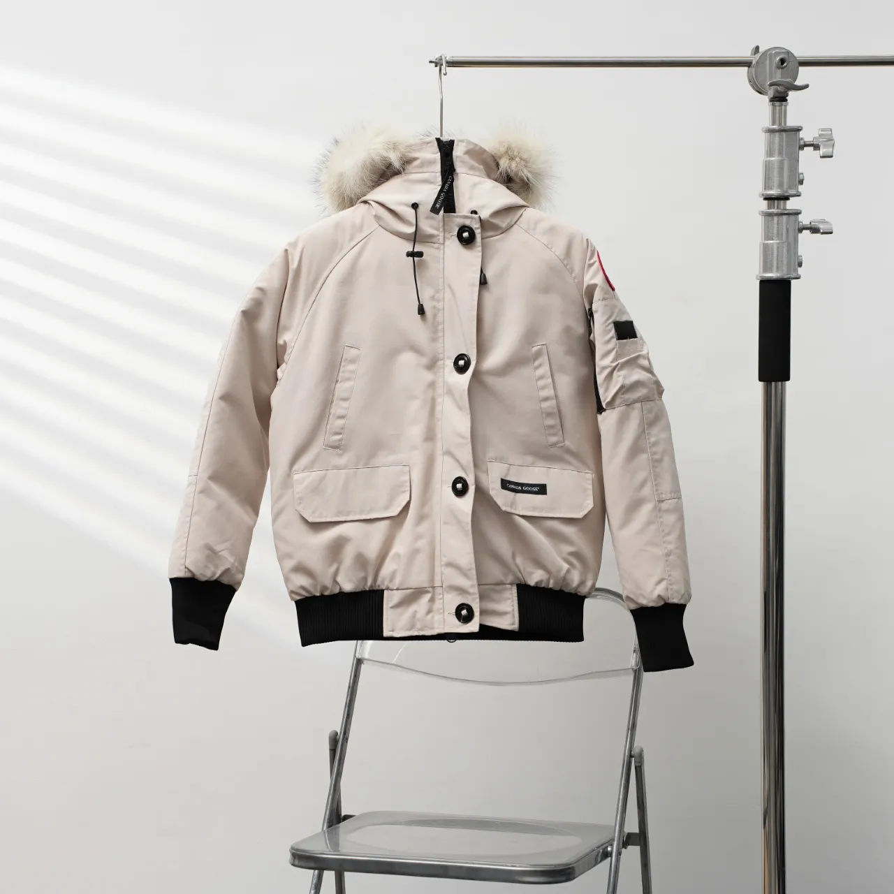 P720 CANADA GOOSE丨Canada Goose 02 hooded fur collar down jacket Color: Off-white Size: XS-XL